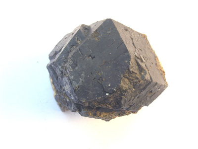 Grenat  du groupe Andradite M1668