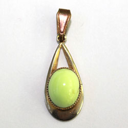 Pendant Topped with Lemon Chrysoprase BP196