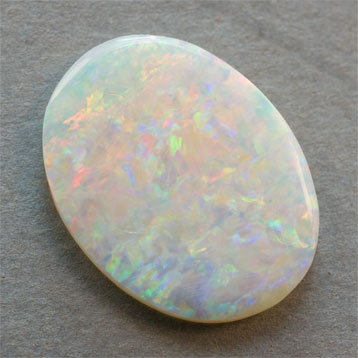 Large Milky Crystal Opal 5.28ct multicolored with regular pattern